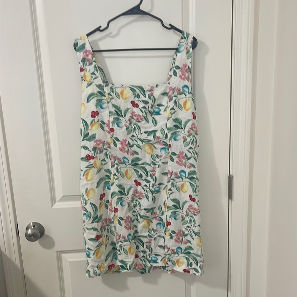 Old Navy tropical print linen dress